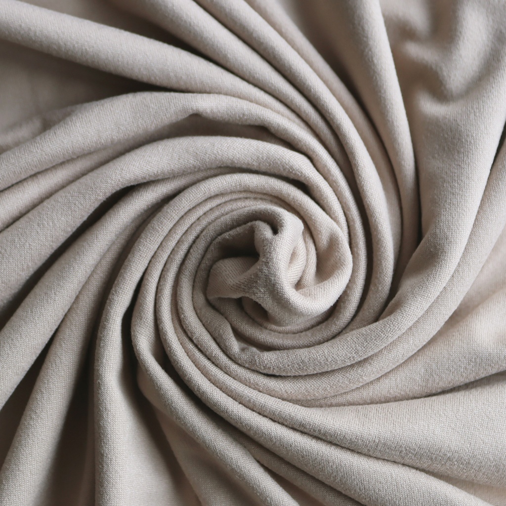 [7001100000069] Brush Taupe Dust C#69 (PE)